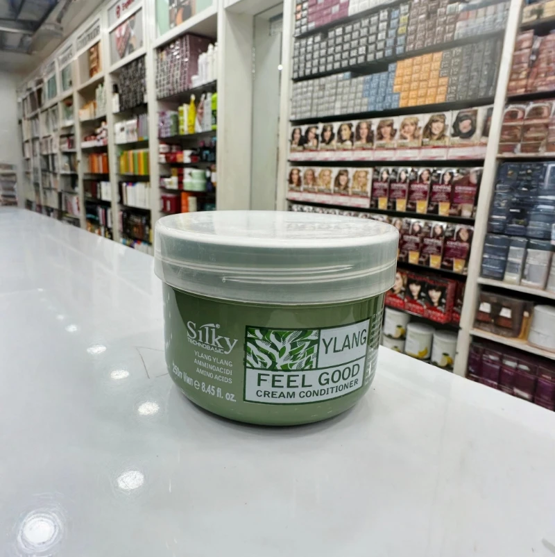 Silky Ylang Feel Good Cream Hair Conditioner (250ml) 2 Silky Ylang Feel Good Cream Hair Conditioner (250ml) - Image 2
